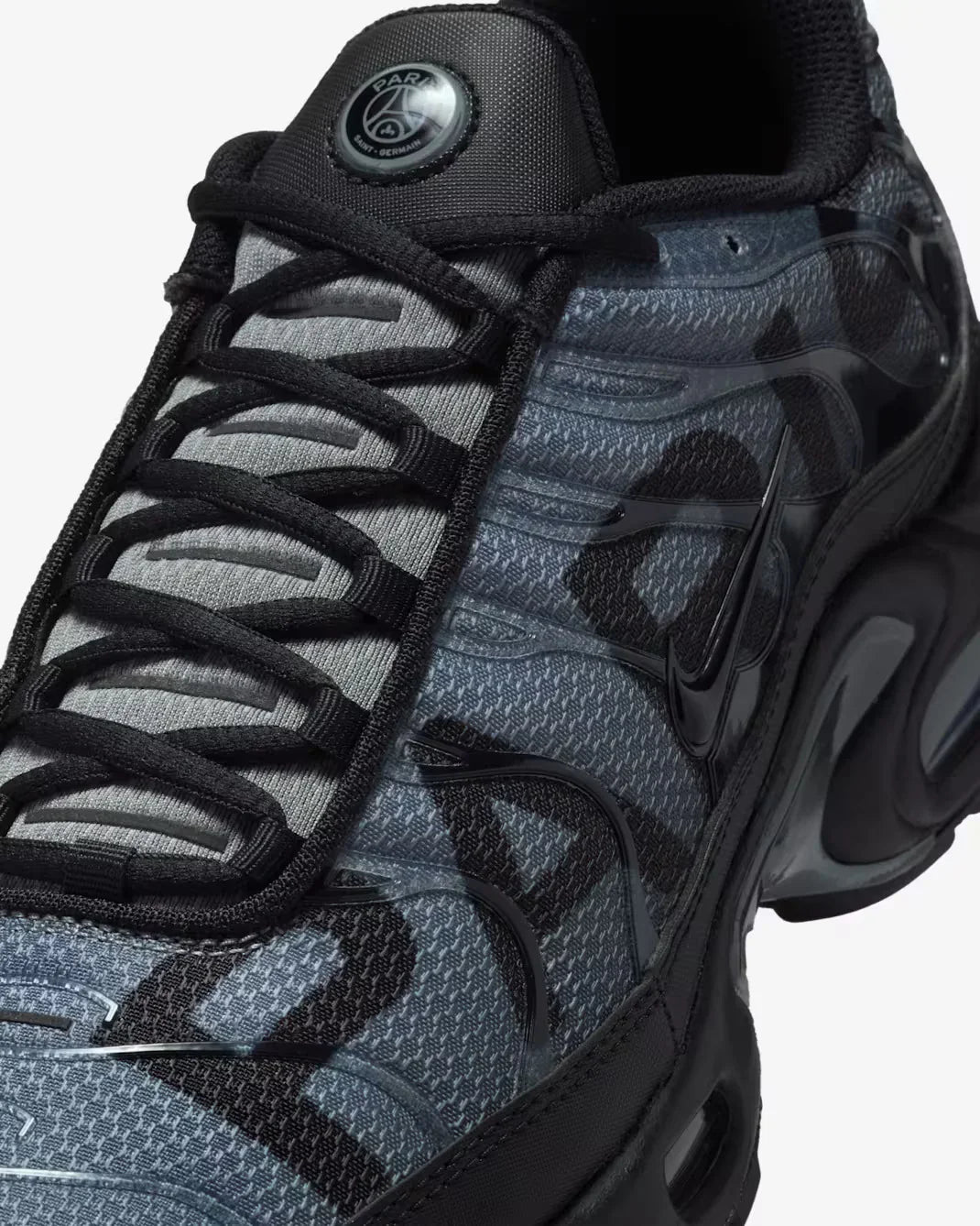 Nike Air Max Plus TN Paris Saint-Germain Grey